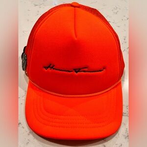 Homme‎ Femme Classic  Script  Pin  Hat Infrared